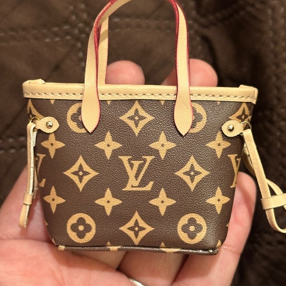 🤎Labubu Fashion Mini Bag🤎Louis Vuitton Mini Bag Brown and Tan Monogram - Picture 4 of 5
